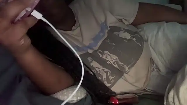 nanaisbackk online show from March 2026 05:19:01 PM