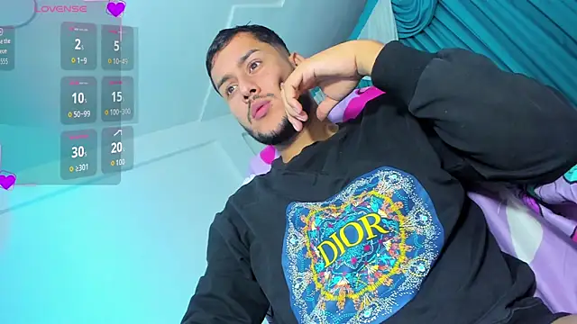 Snapshot of Hot_Latino_boy_ chatting on October 2025 05:00:01 AM Hot Latino boy online show from October 2025 05:00:01 AM