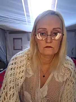 Jenny Blum online show from November 2025 11:10:01 AM