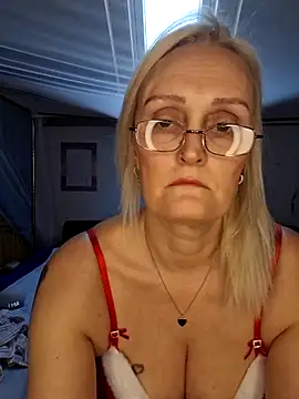 Jenny Blum online show from December 2025 10:58:02 AM