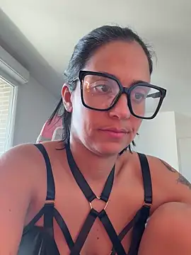 LaPetiteKim online show from April 2026 11:59:02 AM