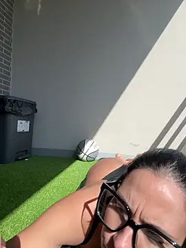 LaPetiteKim online show from March 2026 12:20:01 PM