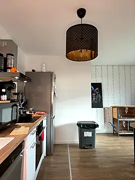 Snapshot of LaPetiteKim chatting on December 2025 08:59:01 AM LaPetiteKim online show from December 2025 08:59:01 AM