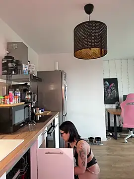 Snapshot of LaPetiteKim chatting on February 2026 01:21:01 PM LaPetiteKim online show from February 2026 01:21:01 PM