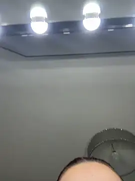 Snapshot of Victoria6989 chatting on December 2025 02:37:01 PM Victoria6989 online show from December 2025 02:37:01 PM