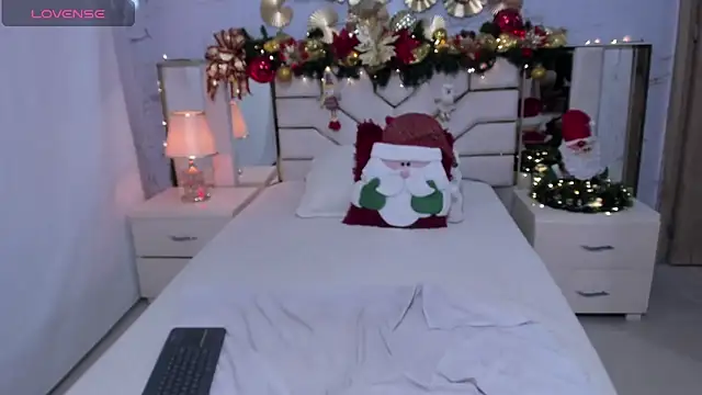 maddyslut  online show from November 2025 02:33:02 AM