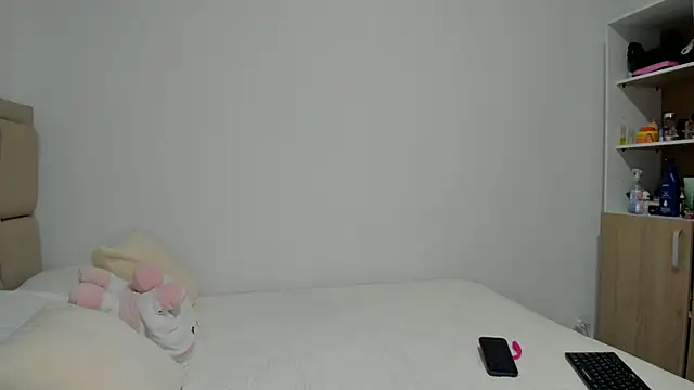 Velira69 online show from November 2025 08:20:01 PM