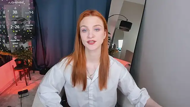 PollyMayer online show from May 2026 08:56:02 PM