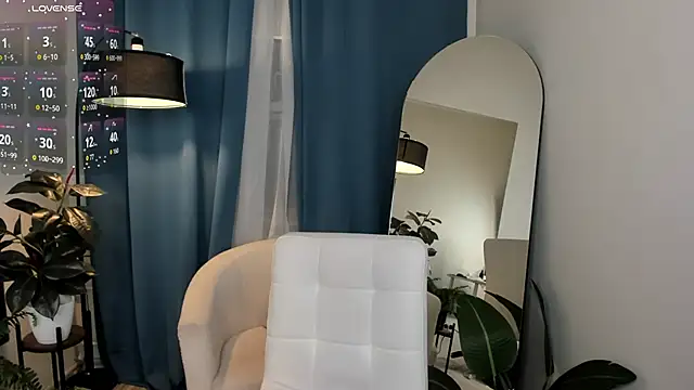 PollyMayer online show from March 2026 08:45:01 PM