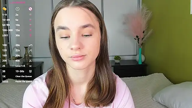 JinnyMcie online show from March 2026 10:17:01 AM