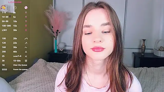 JinnyMcie online show from March 2026 09:25:01 AM