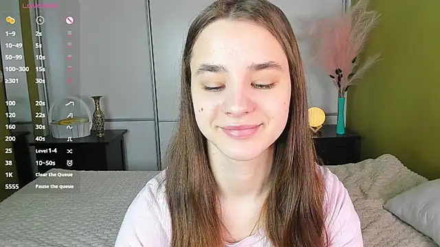 JinnyMcie online show from March 2026 10:06:01 AM