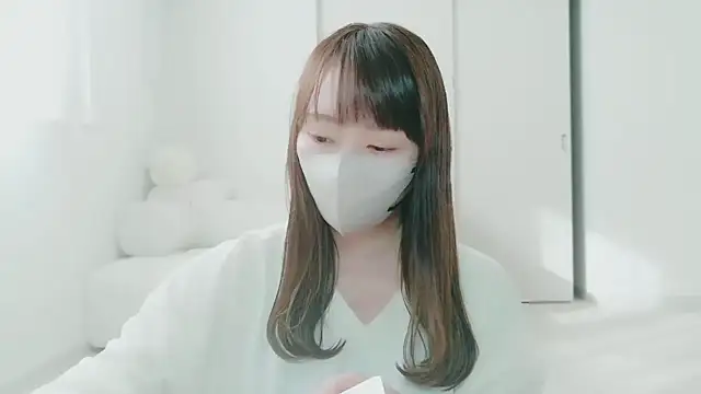Snapshot of Risa_love chatting on October 2025 05:31:01 AM Risa love online show from October 2025 05:31:01 AM
