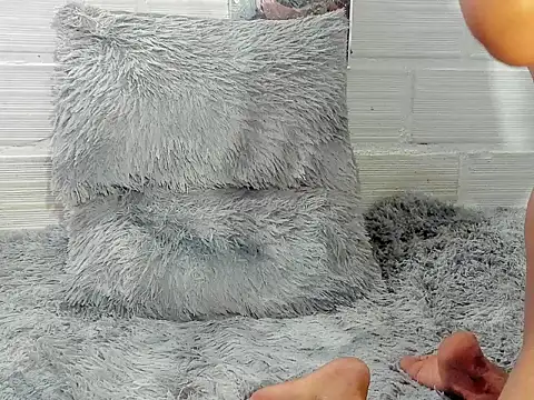 Daniell 007 online show from November 2025 07:01:02 AM