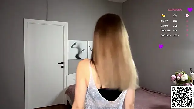 OdaMinty online show from November 2025 06:28:01 AM