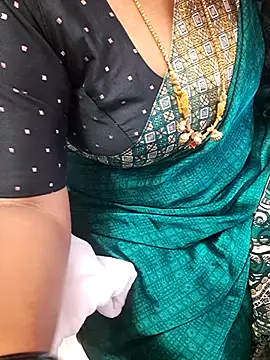 Tamil Ammani online show from November 2025 01:10:01 PM