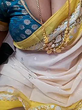 Tamil Ammani online show from February 2026 10:49:01 PM