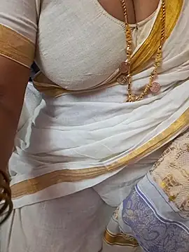 Snapshot of Tamil_Ammani chatting on May 2026 05:55:01 PM Tamil Ammani online show from May 2026 05:55:01 PM