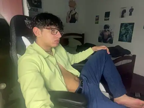 oppaboy online show from December 2025 04:48:02 AM