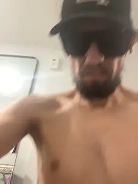 daddydannyboy13 online show from October 2025 09:11:02 AM