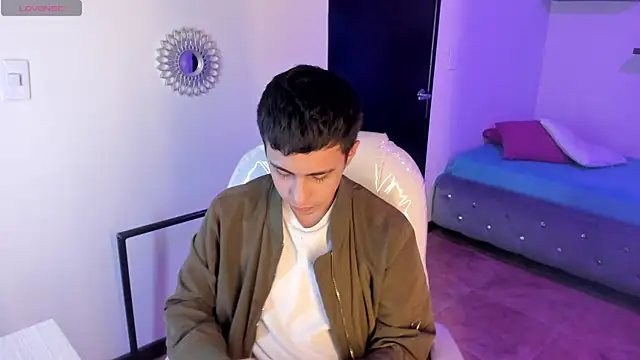 Nyko ds online show from December 2025 03:40:01 AM