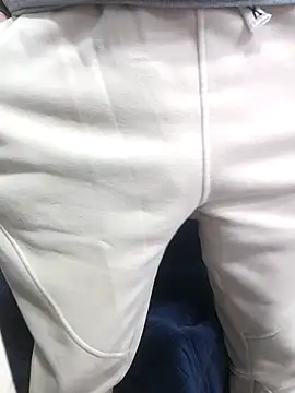 chougegg0214 online show from November 2025 01:54:01 AM