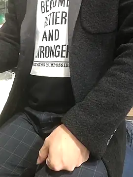 chougegg0214 online show from December 2025 12:18:01 PM