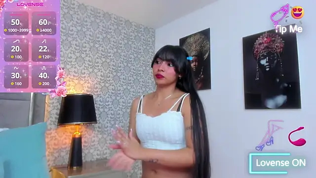 KoralBlum online show from November 2025 01:38:01 AM