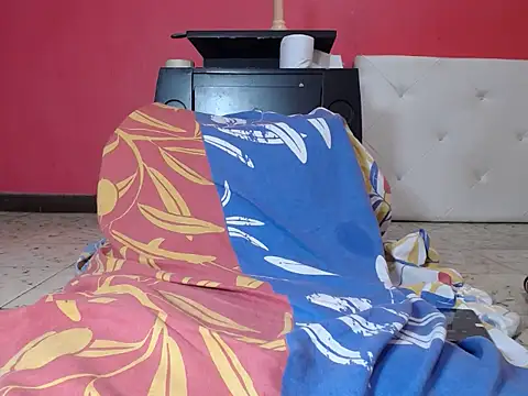 ScarleHot4ux online show from February 2026 02:19:02 PM