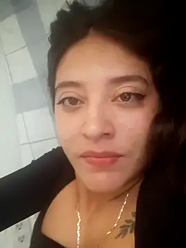 ScarleHot4ux online show from December 2025 09:26:01 PM