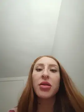 Snapshot of Bennuluspeach_ chatting on July 2026 02:56:01 AM Bennuluspeach online show from July 2026 02:56:01 AM