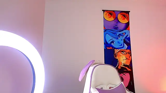 Bennuluspeach  online show from March 2026 12:03:02 PM