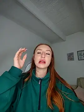 Snapshot of Bennuluspeach_ chatting on October 2025 05:30:01 AM Bennuluspeach online show from October 2025 05:30:01 AM