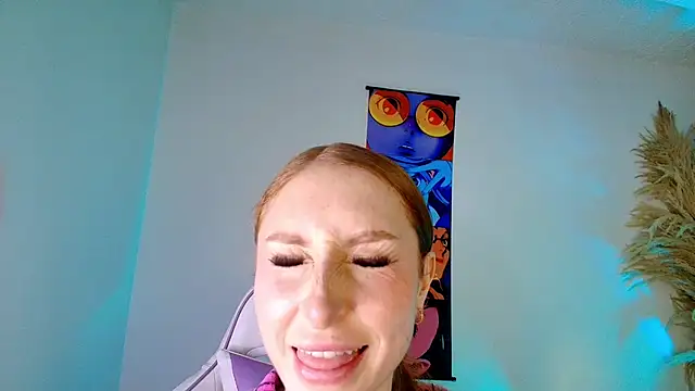 Bennuluspeach  online show from May 2026 11:06:01 AM