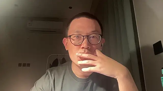 yewuzhibb online show from October 2025 03:27:01 PM