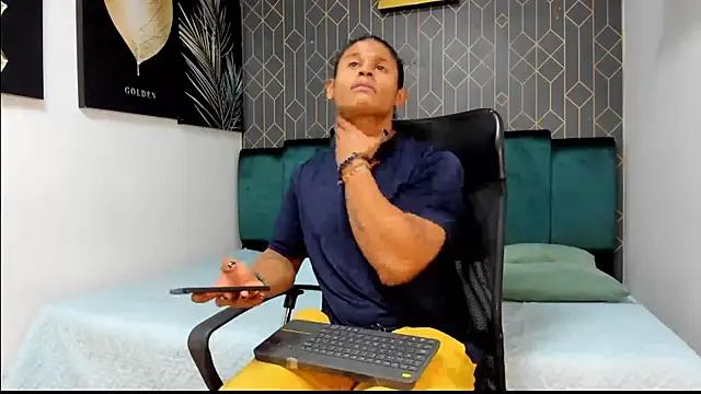 casike1 online show from December 2025 12:20:02 AM