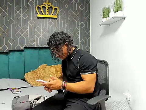 casike1 online show from November 2025 11:41:01 PM