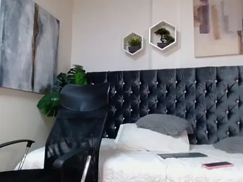 casike1 online show from November 2025 12:59:02 PM