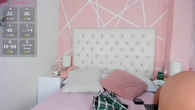 AnnaSwift  online show from October 2025 02:33:02 AM