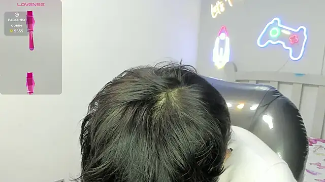 StiwenTwink online show from January 2026 08:03:01 PM