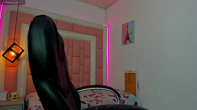 Klaret Toy online show from December 2025 07:39:02 PM