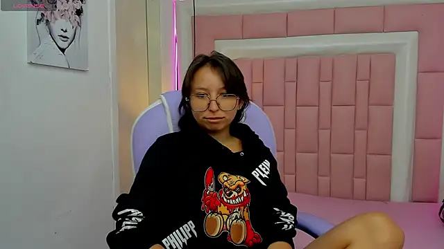 Snapshot of Klaret_Toy chatting on June 2026 07:29:02 PM Klaret Toy online show from June 2026 07:29:02 PM