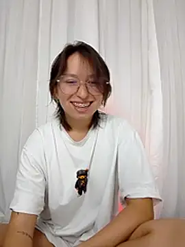 Klaret Toy online show from March 2026 10:38:01 PM