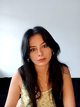 SaraMistick online show from October 2025 12:17:02 PM