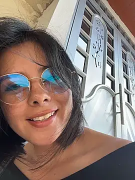 SaraMistick online show from December 2025 02:21:02 PM