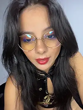 SaraMistick online show from November 2025 10:58:01 AM