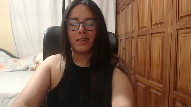 Venus cat  online show from April 2026 03:13:02 AM