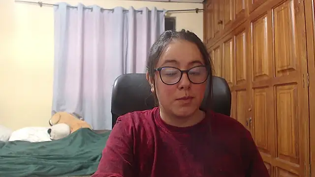 Venus cat  online show from February 2026 12:21:02 AM