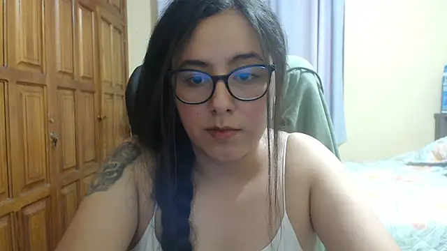 Venus cat  online show from December 2025 02:01:01 AM