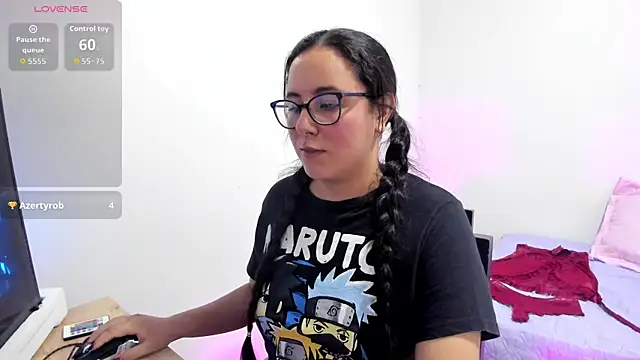 Venus cat  online show from October 2025 11:25:01 PM